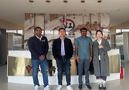 Indian Customers Visited Shanghai Shenhong Pigments and Reached a Consensus on Cooperation After In-Depth Negotiations