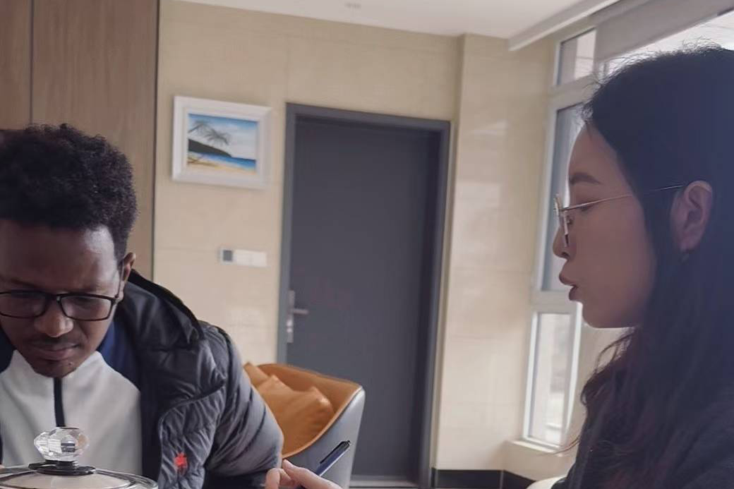 Shenhong Pigment Welcomes Ethiopian Partner for Factory Visit